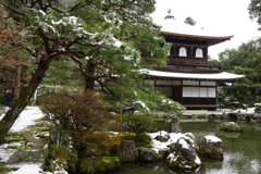 白銀の銀閣寺