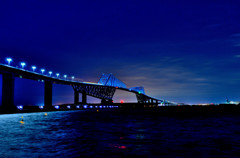 tokyo gate bridge