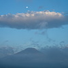 富士山の朝は早い