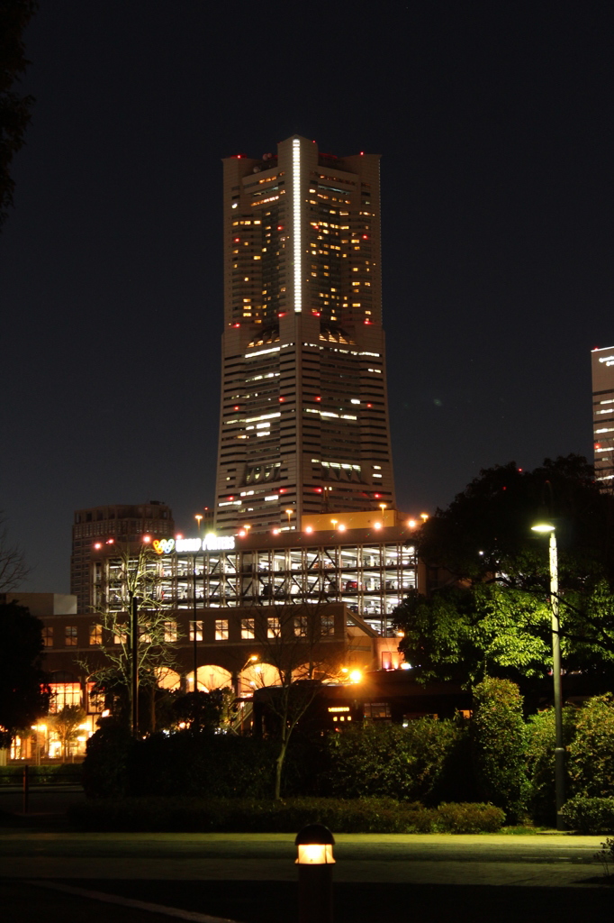 秘密基地みたいな塔