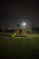 夜、公園にて
