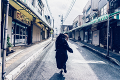 ゆきゆきて雪