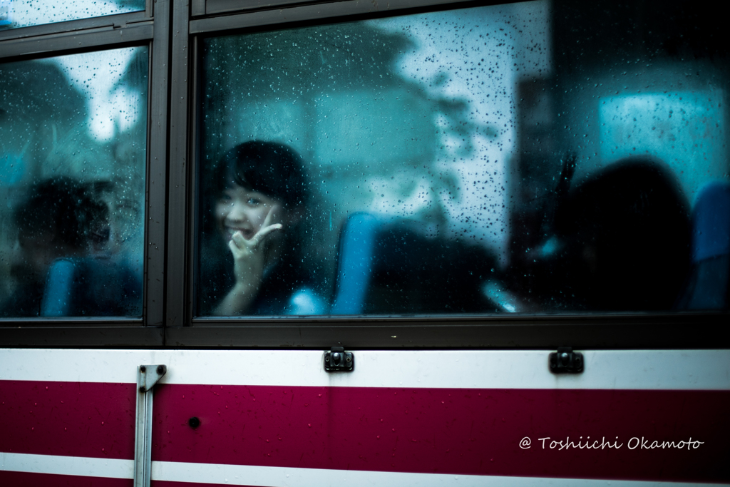  Rainy day, love over the window♡