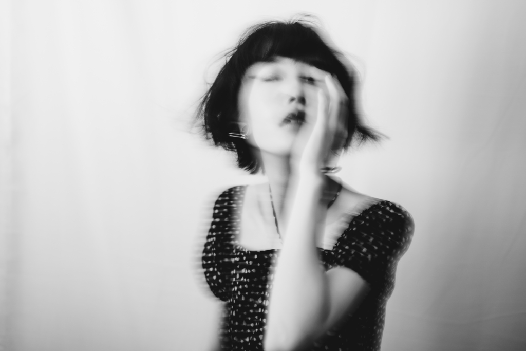 SHIHO Slow Shutter monochrome