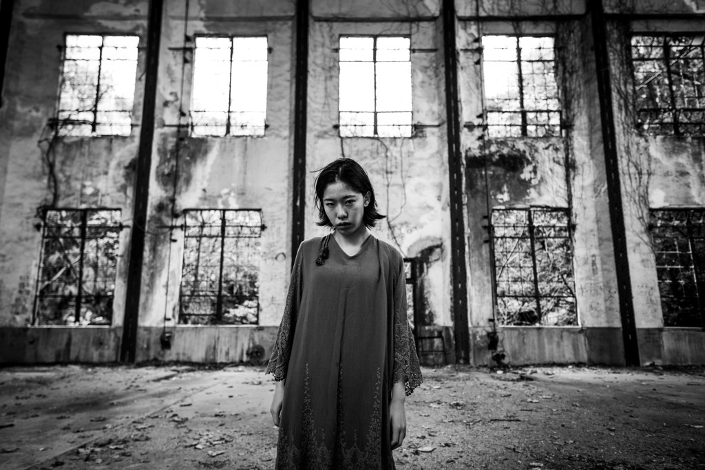 Shiho Monochrome