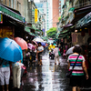 雨の市場