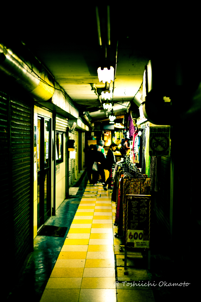  Shopping district
