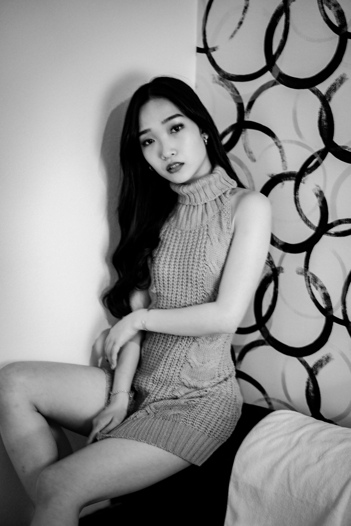 HANA monochrome