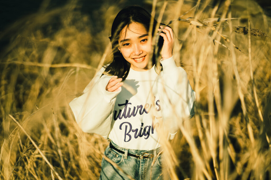 HANA SUNSET GIRL
