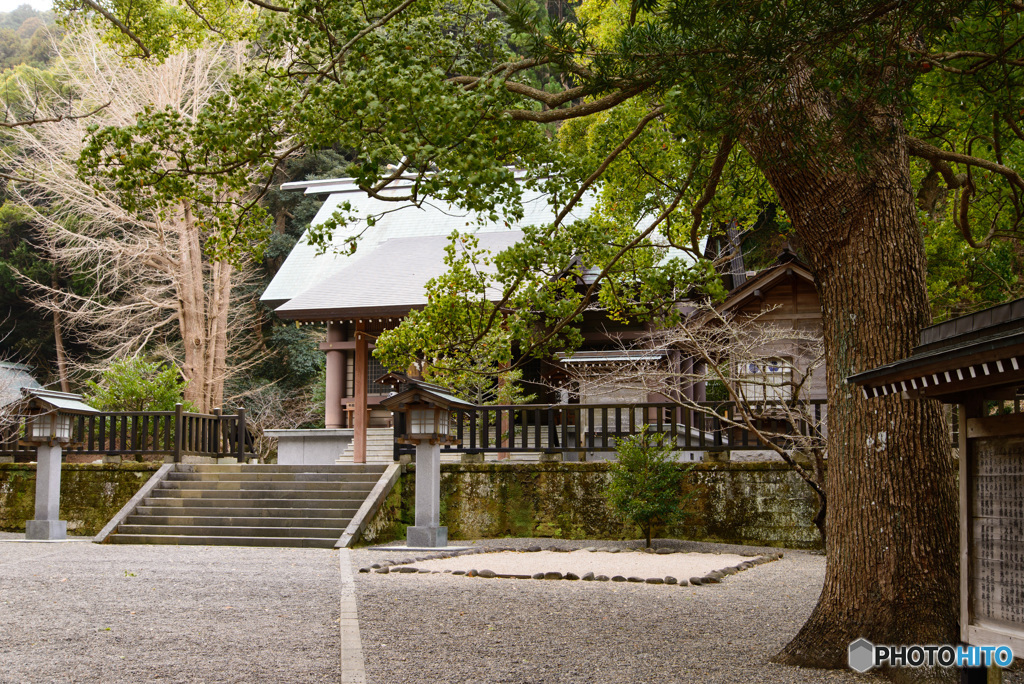 安房神社