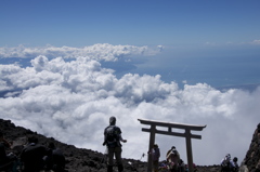 天空の雲道