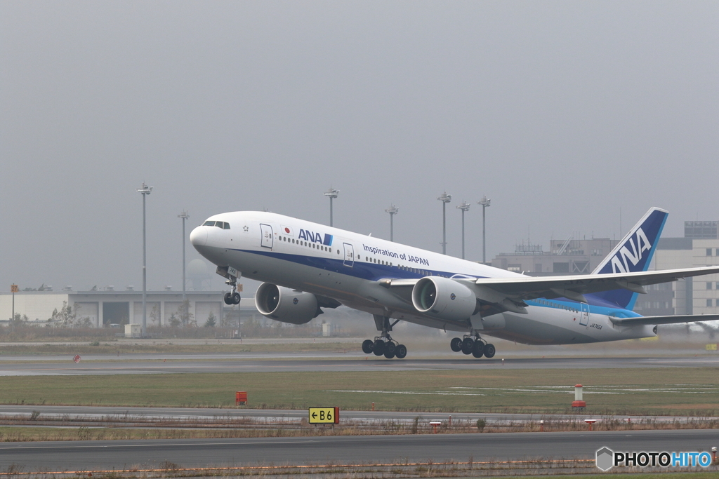 雨が止んでいる時の新千歳空港　その２