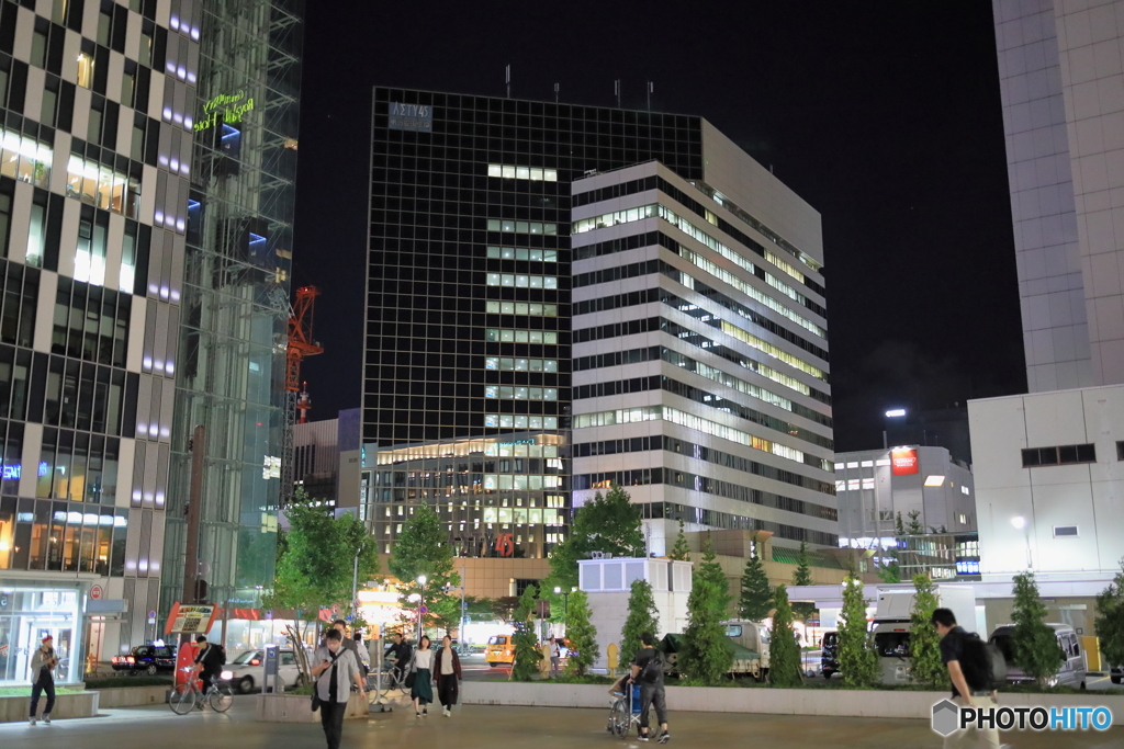 夜の札幌駅南口　その１