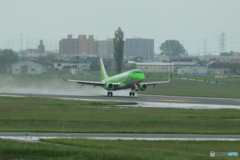 雨の丘珠空港　その３
