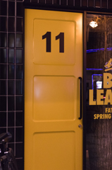 １１