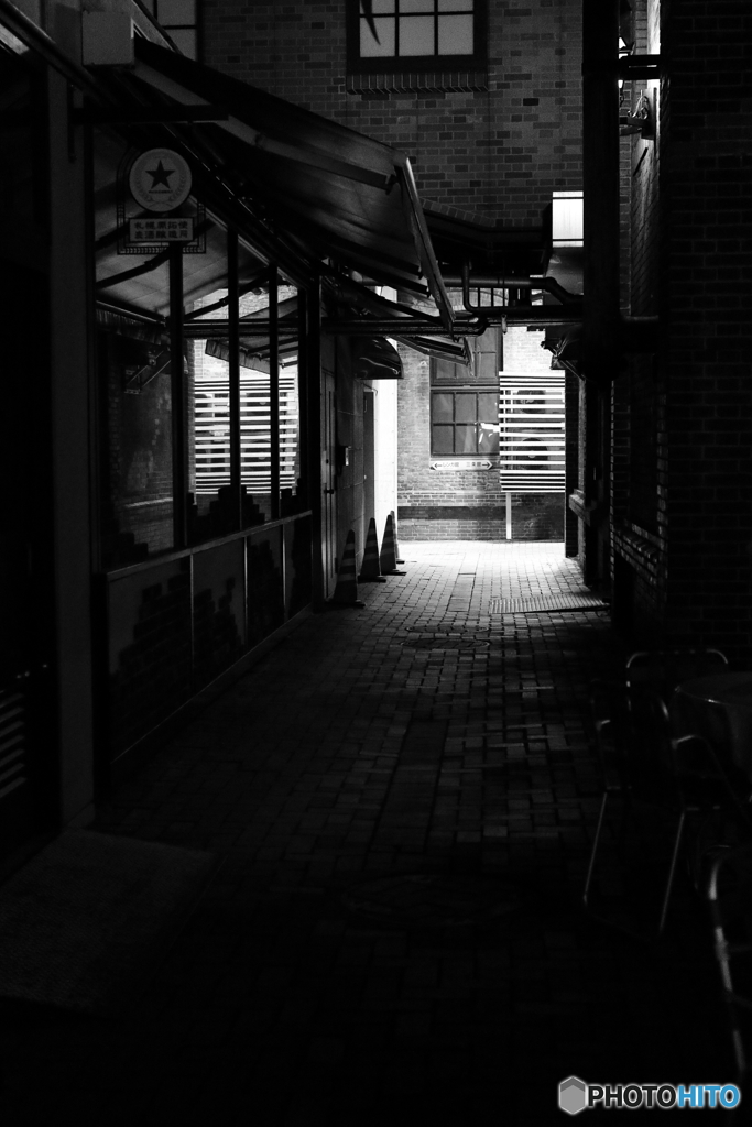 夜の街並　２