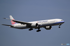 ホヌ1号機が来た日に　新千歳空港19Rエンド　CHINA