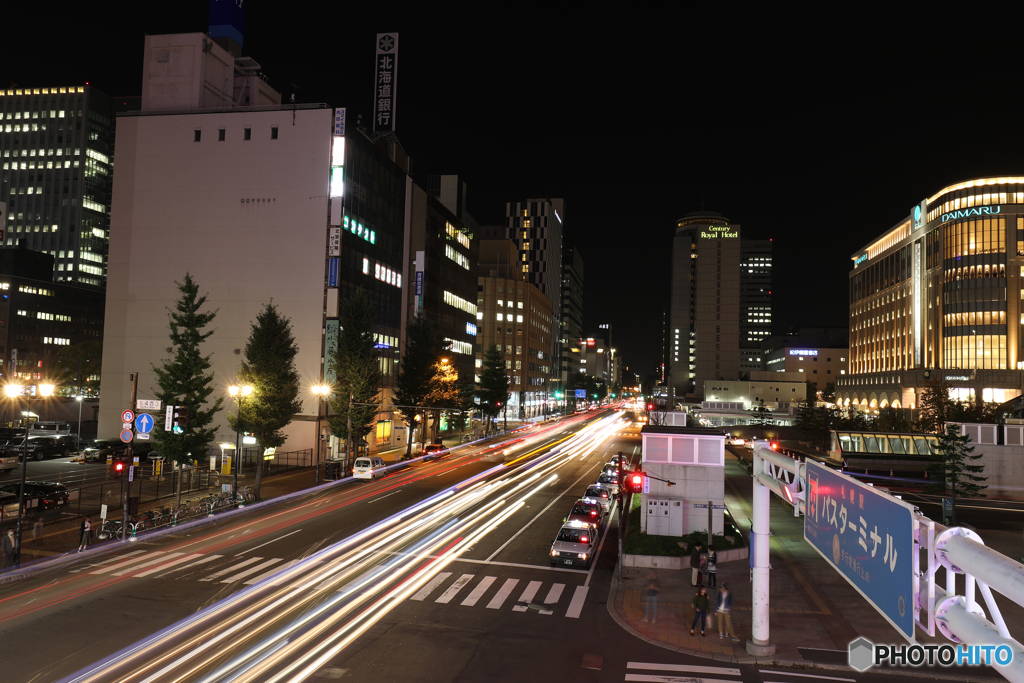 夜の札幌駅前