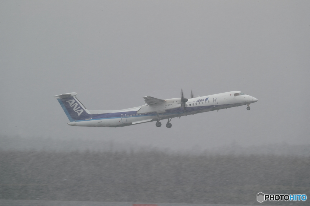 ４月　春まだ遠し千歳空港　No8