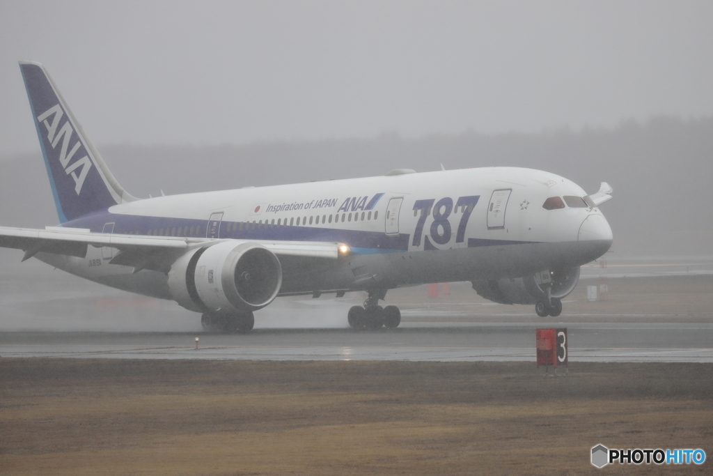 ４月　春まだ遠し千歳空港　No4