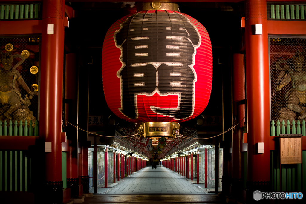 夜の雷門 By うな Id 写真共有サイト Photohito