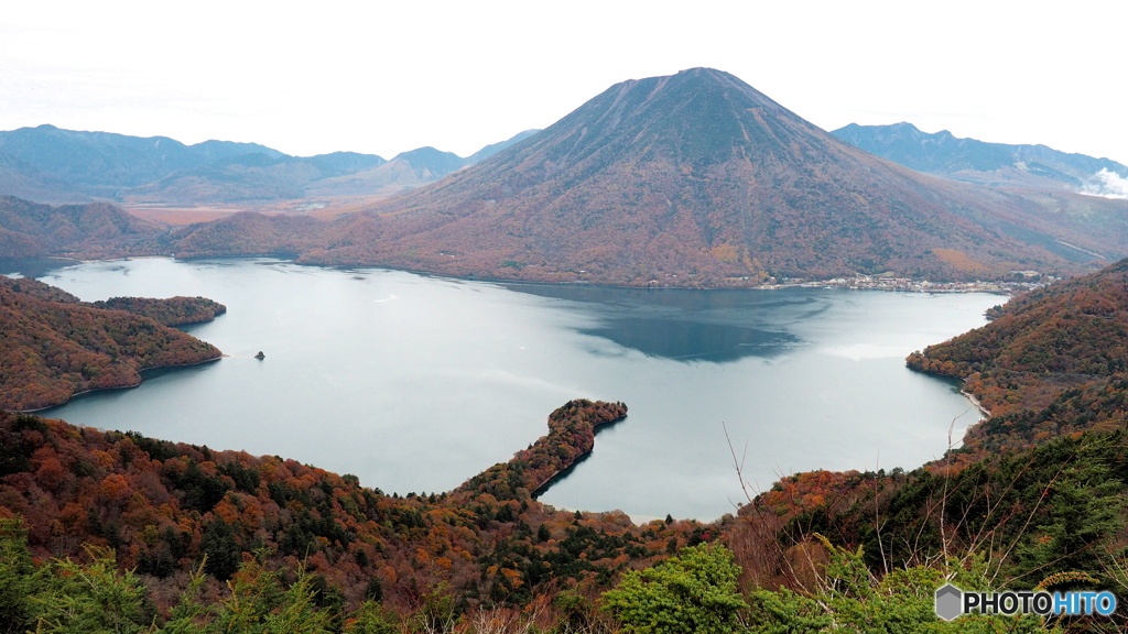 中禅寺湖×男体山_20251031