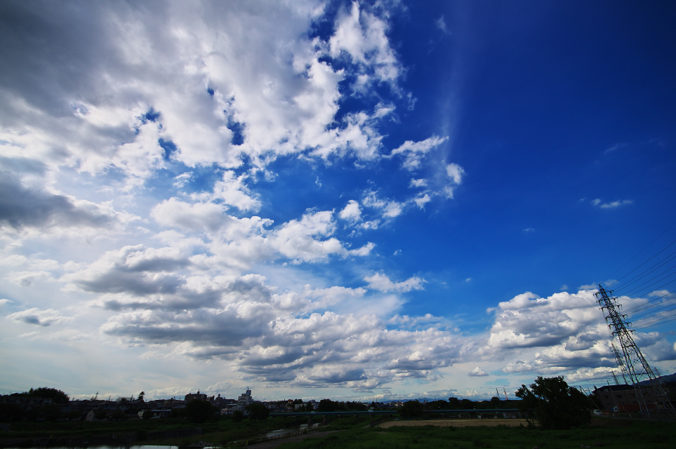 The 雲 その2(コントラスト強め)