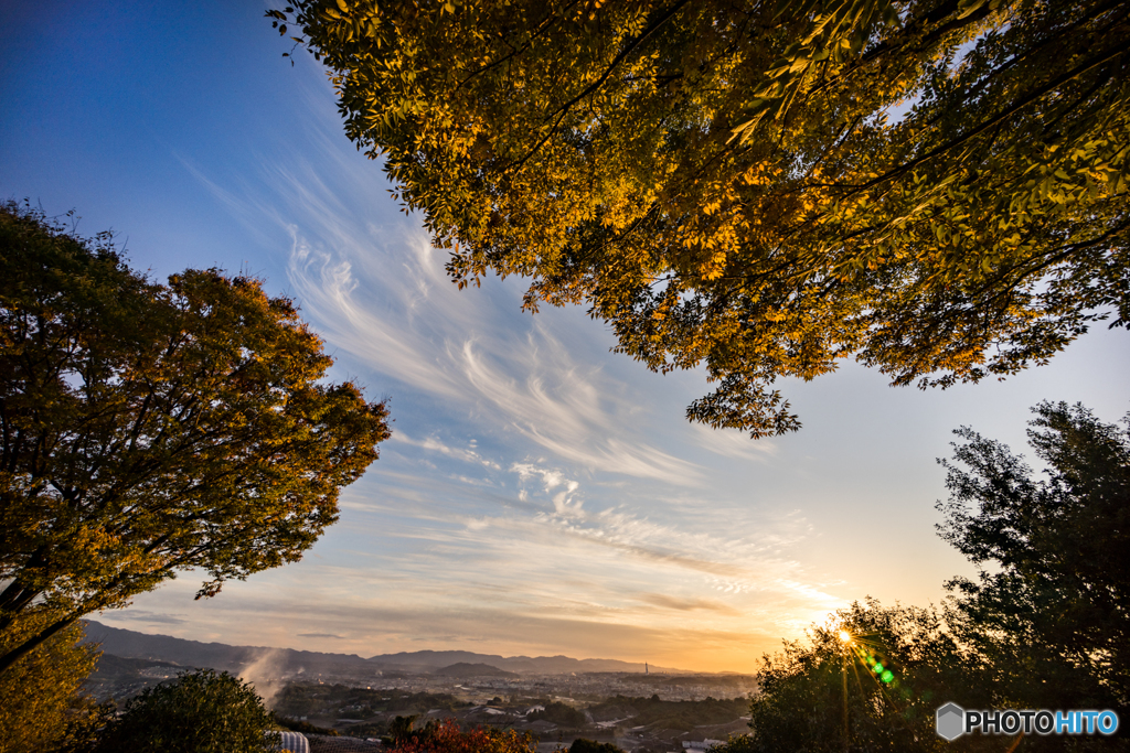 紅葉と秋の空<4>