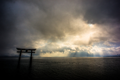 白髭神社から望む