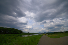 雲と道と自転車