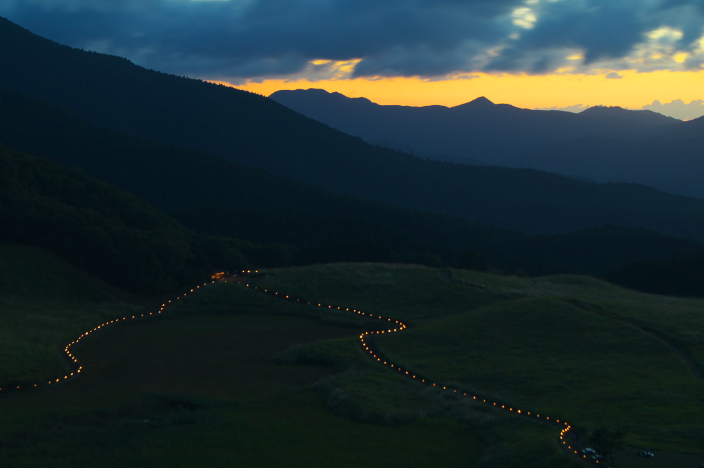 曽爾高原<その15>　灯篭1