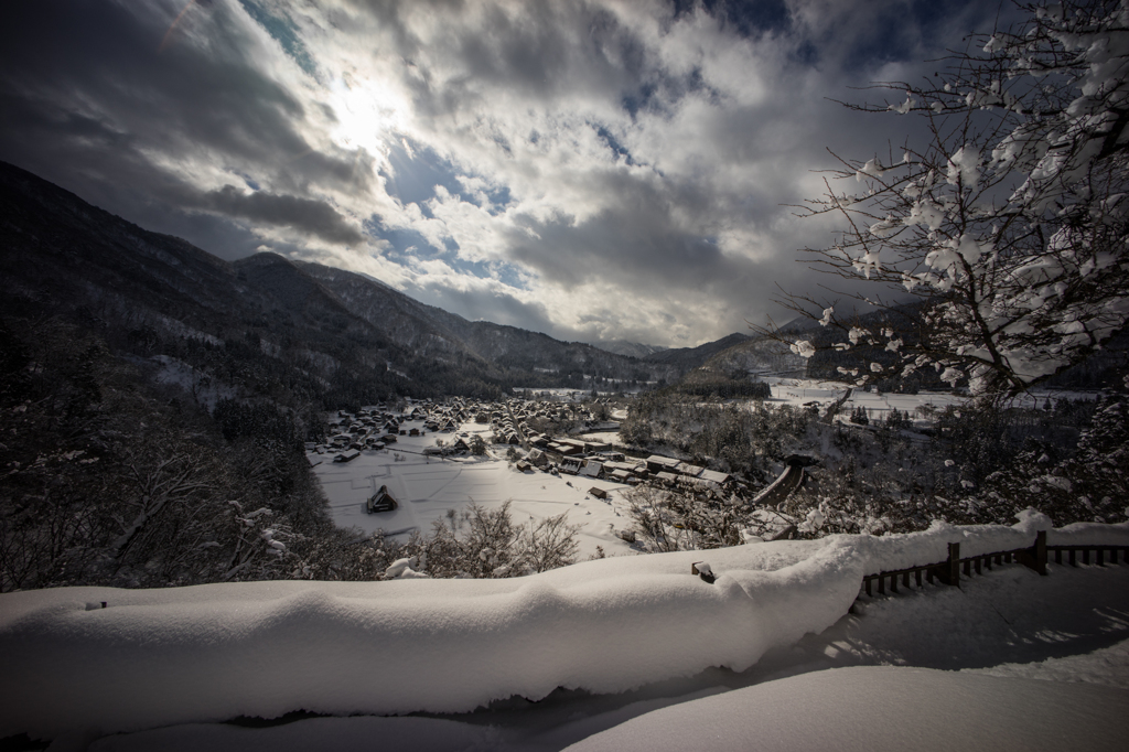 合掌造り集落全景
