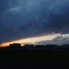 暗雲の日没
