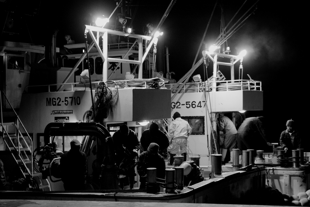 集う漁師たち