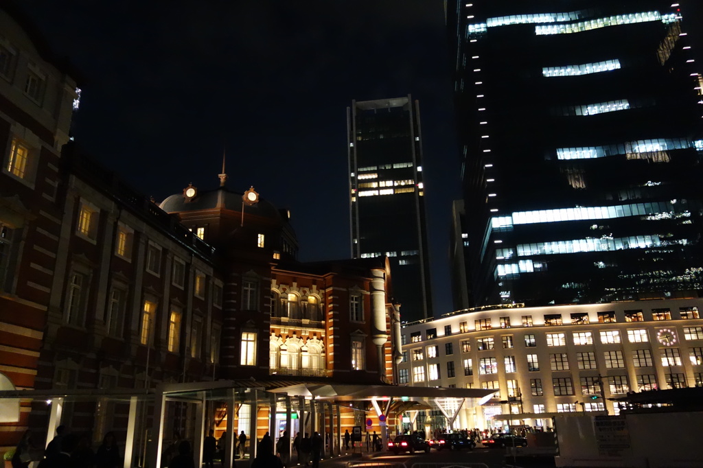 東京駅夜景
