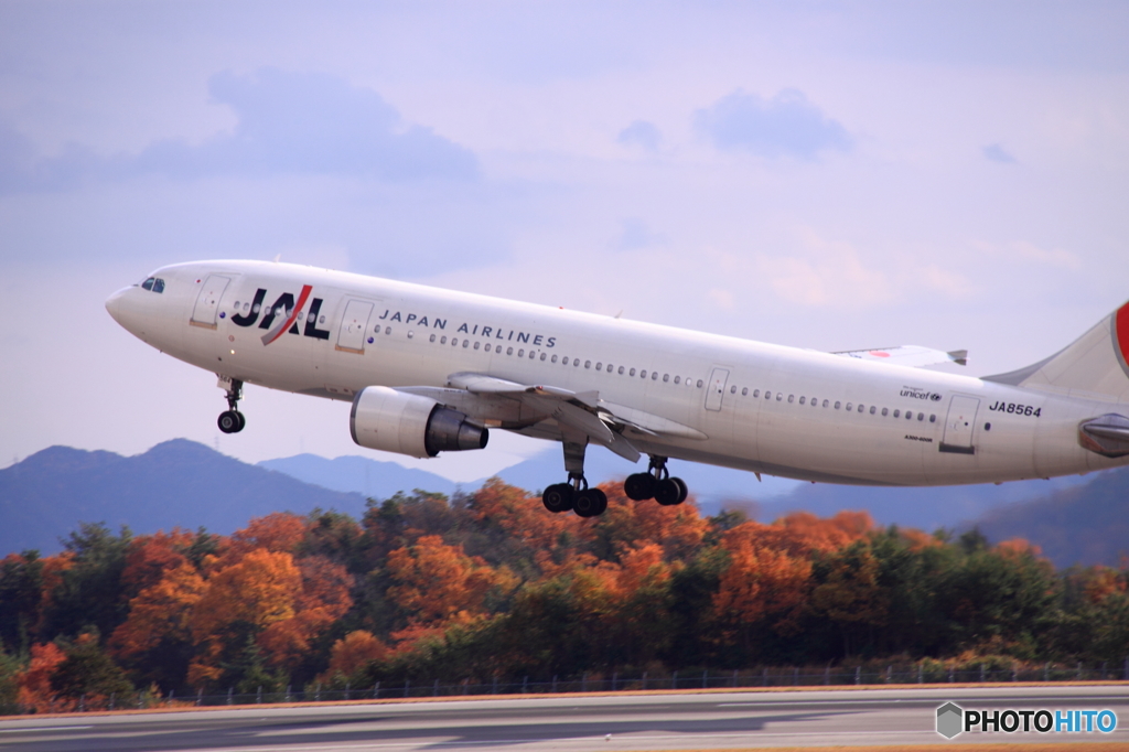 テイクオフ　７７７　広島空港