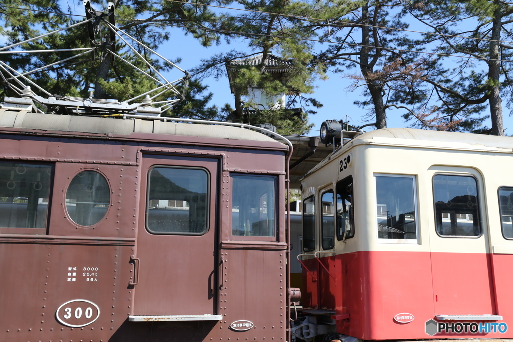 ことでん　３０００型＆２０型
