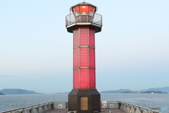 赤いガラス灯台
