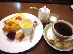 アーバンカフェモーニング