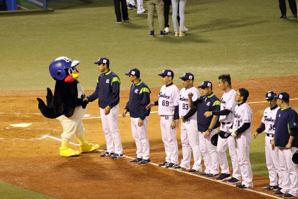 ヤクルトナイン (4)