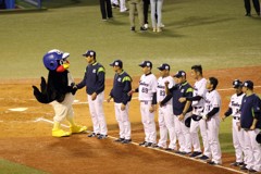 ヤクルトナイン (4)