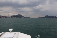 巌流島から乗る船より