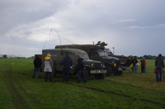 軍用車
