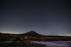 富士と2月の星空２