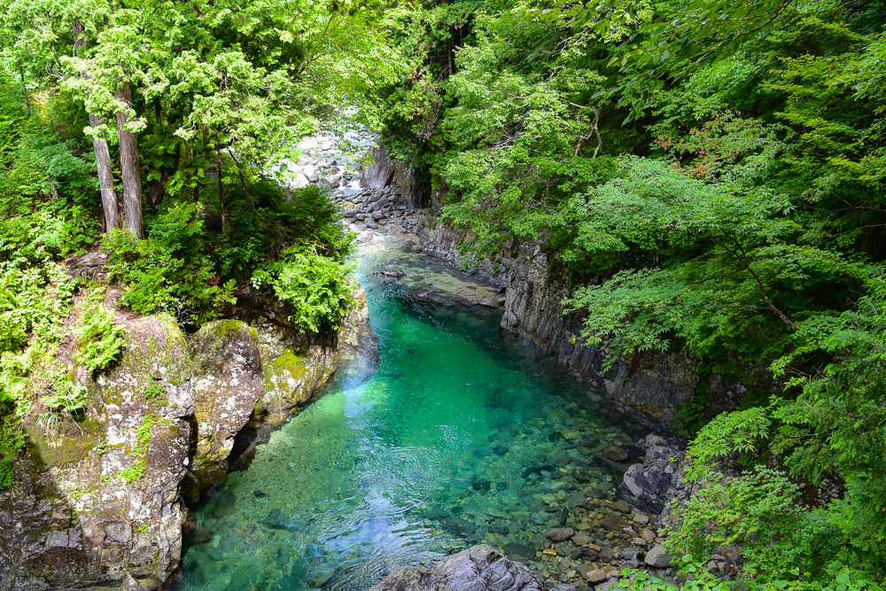阿寺ブルー