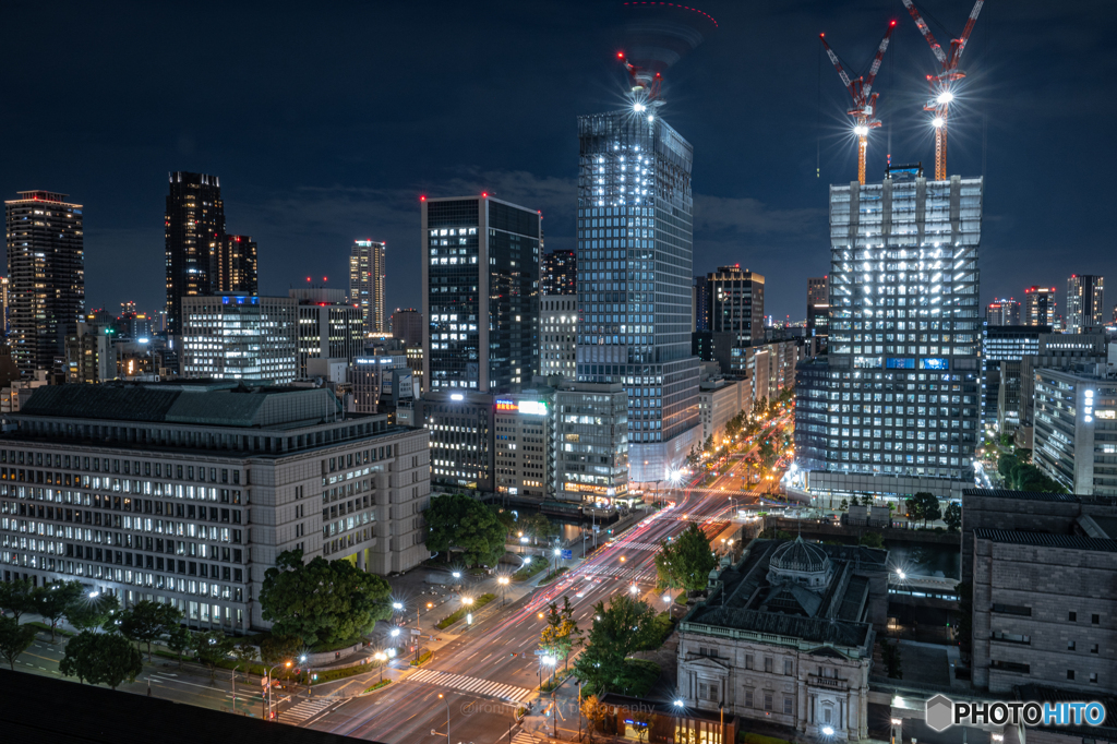 新旧の大阪夜景