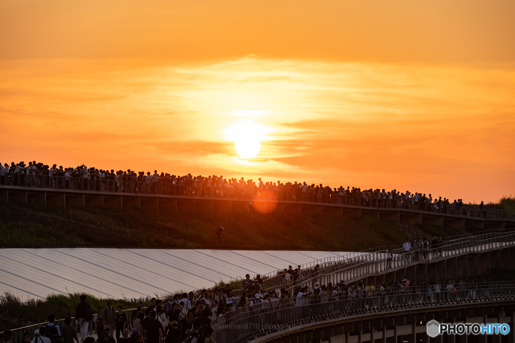リングに沈む夕日