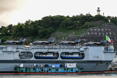 イタリア海軍軽空母「カヴール」３