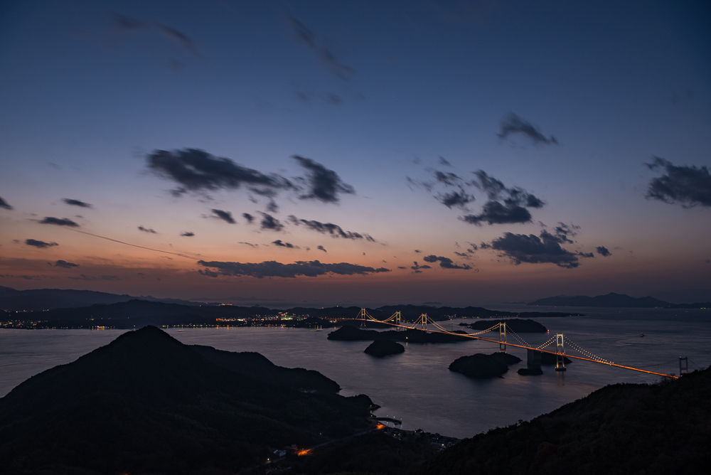 トワイライトの来島海峡大橋