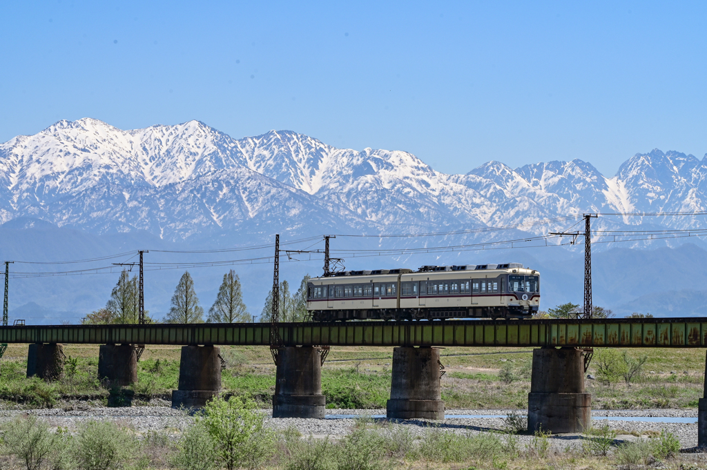 富山地方鉄道